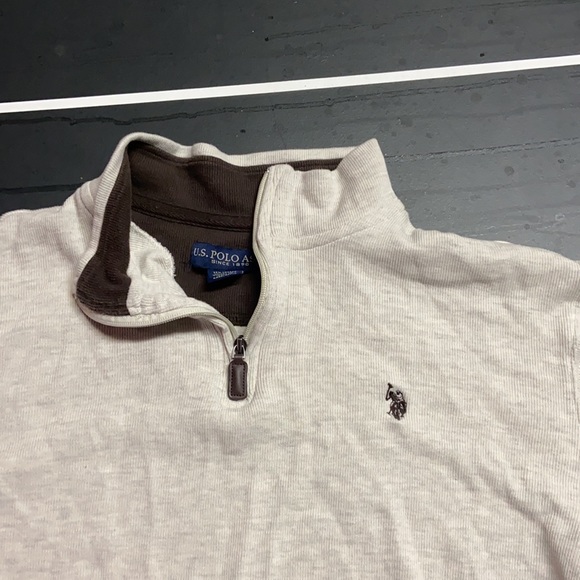Polo Sweater Zip up - Picture 7 of 11